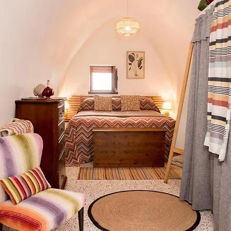 Casa Del Lauro * Локоротондо